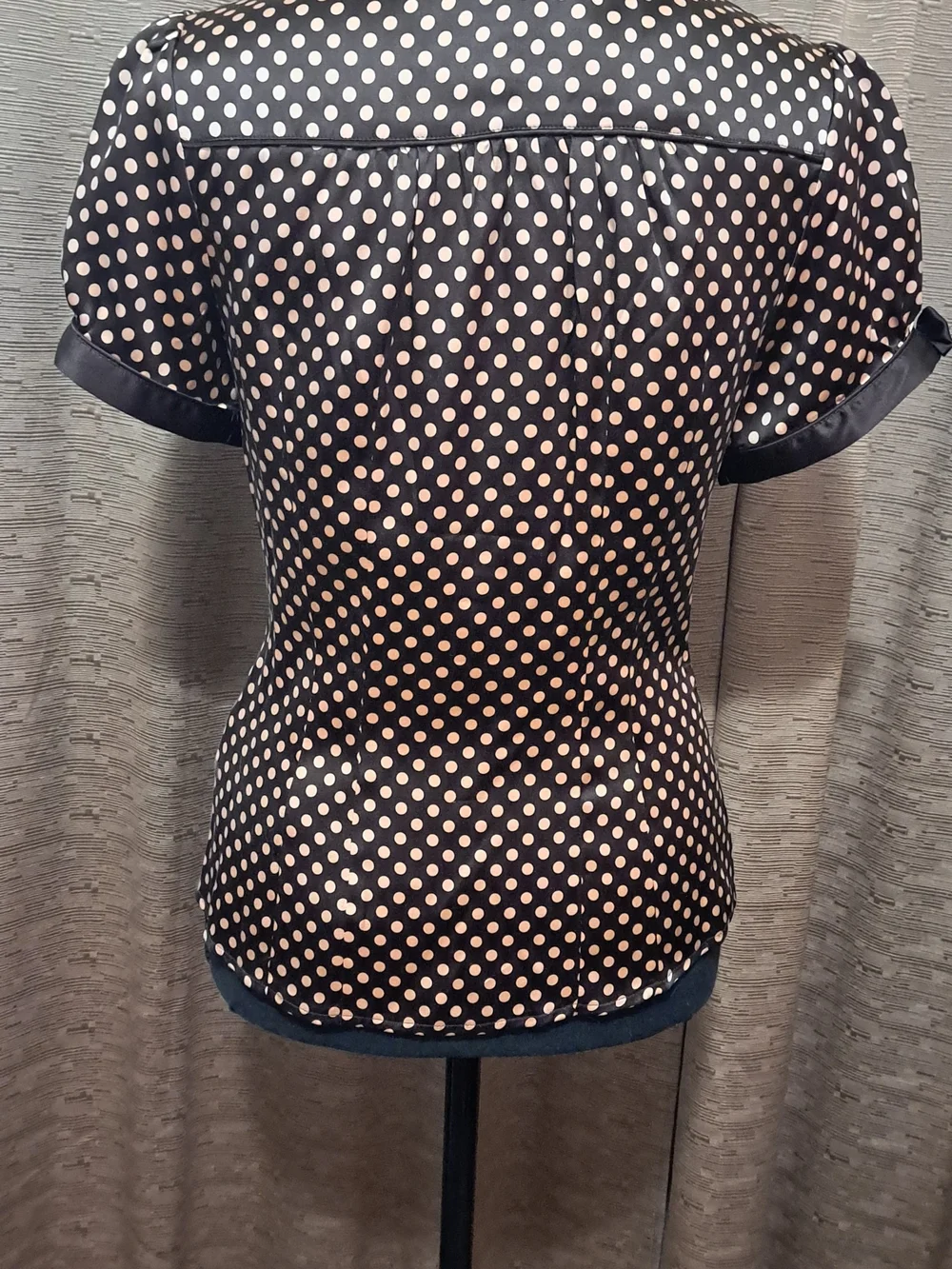 bebe silk short